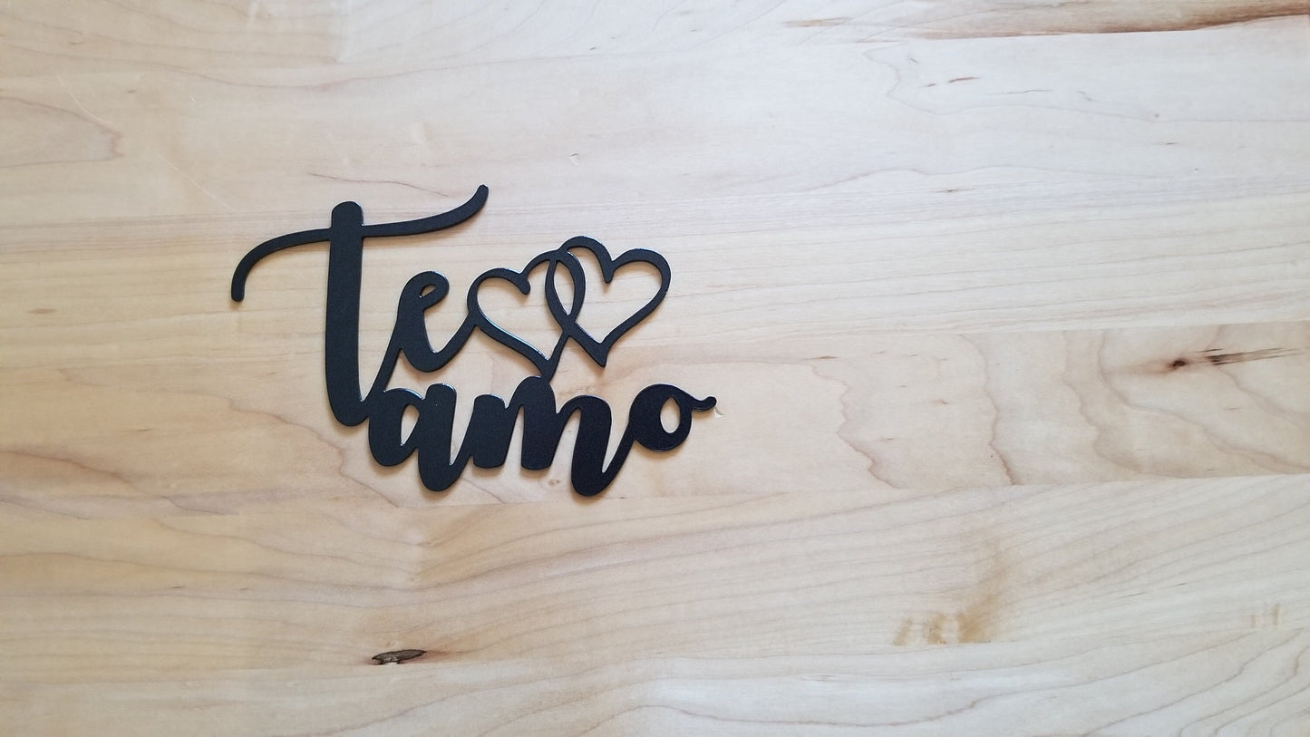 Te Amo Metal Wall Hanging (sample closeout sale)